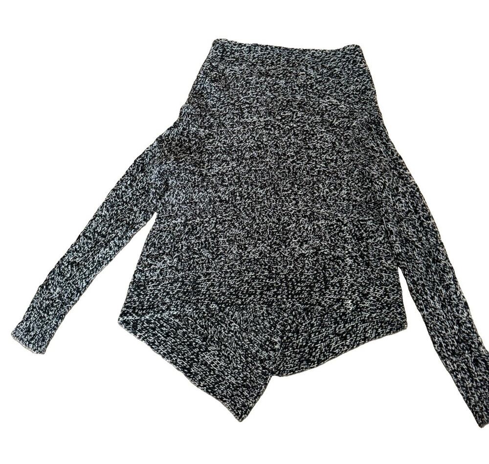 Ralph Lauren Girls Black And White Red Pony Wrap Sweater Size 16/XL Preppy